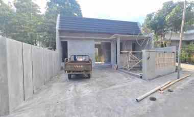 dijual rumah sukoharjo