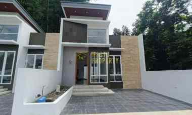 dijual rumah sukoharjo