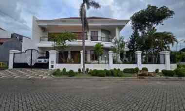 dijual rumah sukolilo