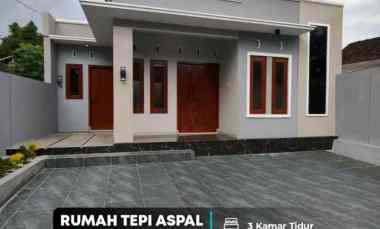 dijual rumah sumberadi