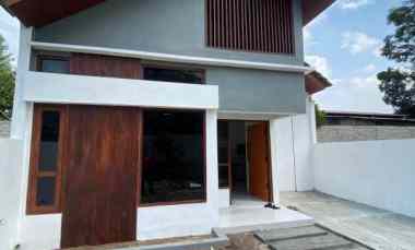 dijual rumah sumberharjo prambanan