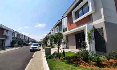 dijual rumah summarecon bandung siap huni