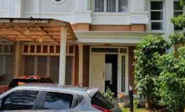 dijual rumah summarecon bekasi cluster