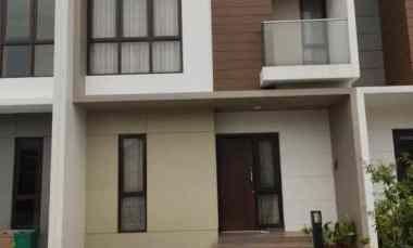 dijual rumah summarecon bekasi cluster