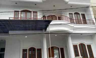 dijual rumah sunter agung