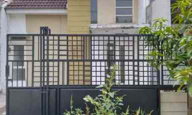 dijual rumah surya breeze