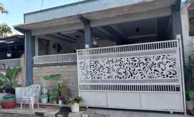 dijual rumah surya residence saphire