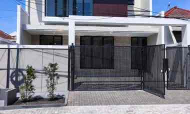 Rumah Baru Mewah Jalan Utama Sutorejo, 100 meter ke Jalan Raya Mulyosari