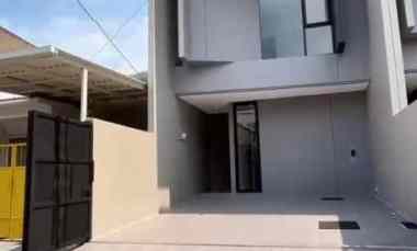 dijual rumah sutorejo prima