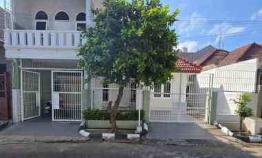dijual rumah sutorejo prima