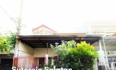 dijual rumah sutorejo selatan