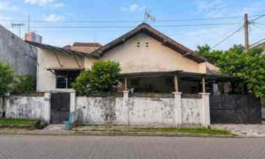 Dijual Rumah Sutorejo Selatan Sby Timur Hitung Tanah Hadap Barat 2.5M