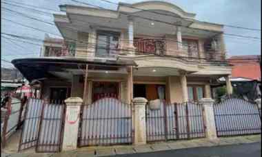 Rumah Elegan Coklat di Taman Modern,Pulo Gebang, Cakung Cakung