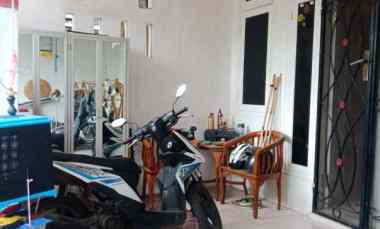 dijual rumah taman harapan baru