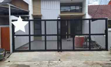 dijual rumah taman harapan baru