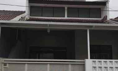 Jual Rumah Taman Holis Indah Bandung Baru Renovasi, Siap Huni
