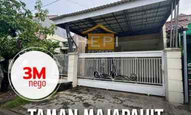 dijual rumah taman majapahit