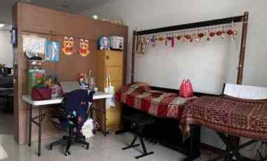 dijual rumah taman modern