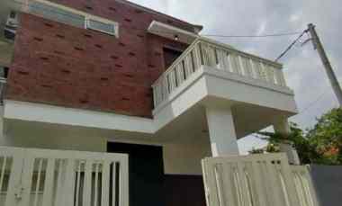 dijual rumah taman pinang indah