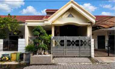 Rumah Taman Pondok Indah, Wiyung Fully Furnished Carport Row 3 Mob