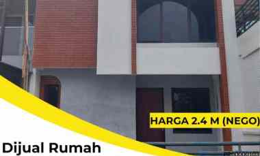 dijual rumah taman puspa raya citraland