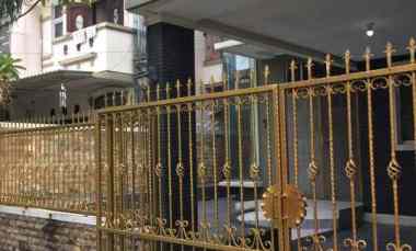 dijual rumah taman semanan indah