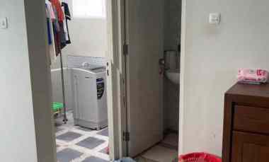 dijual rumah taman sutorejo timur