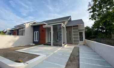 Rumah Siap Huni Jual Murah Samping Jalan Jogja Solo di Kalasan