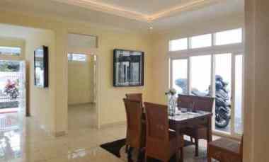 dijual rumah tamansiswa lodaya