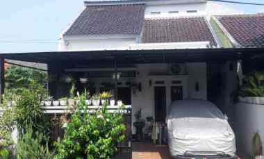dijual rumah tanah baru depok