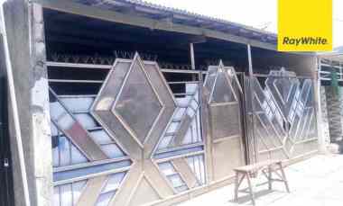 dijual rumah tanah merah utara