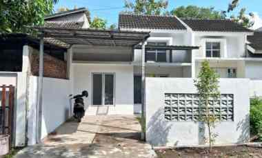 dijual rumah tembalang