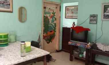 dijual rumah tenggilis