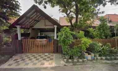 Rumah Tenggilis Luas 300 m2 dekat Kendangsari, Margorejo, Jemursari