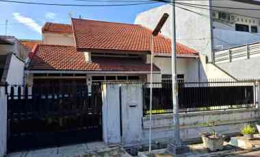 dijual rumah tenggilis mejoyo selatan surabaya