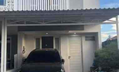 dijual rumah the oasia dian istana