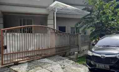 dijual rumah the royal residence