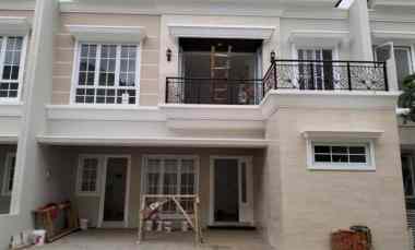 dijual rumah the south cinere