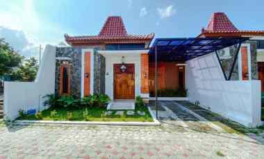 dijual rumah tlogo