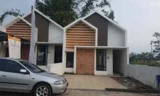 Rumah Modern Minimalis di Tlogowaru dekat Block Office Kota Malang