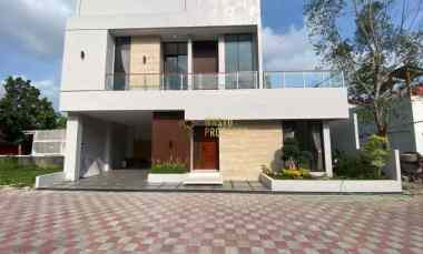 dijual rumah tobanan kemiri pengasih