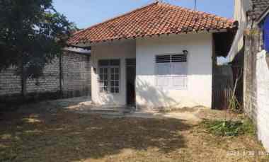 dijual rumah tuban