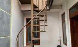 dijual rumah turangga