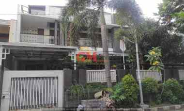 dijual rumah turangga