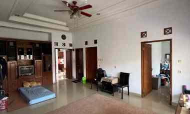 dijual rumah turangga