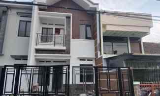 Rumah Baru dekat TSM Turangga dan Toserba Griya Buah Batu Bandung