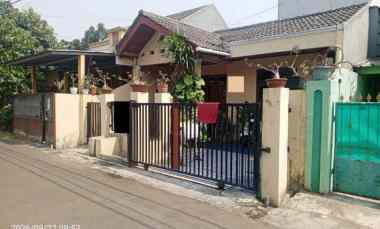 dijual rumah tytyan indah summarecon bekasi