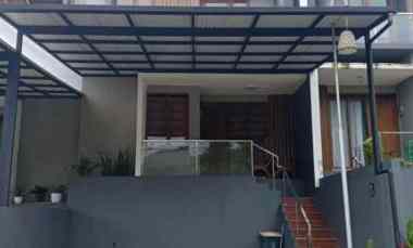 dijual rumah ubud village sariwangi