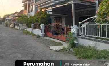 Rumah dekat Kampus Ugm di jl. Pelemburan, Ngaglik, Sleman 700 meter K