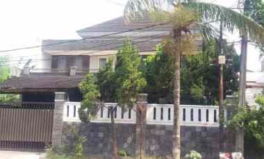 dijual rumah utan kayu